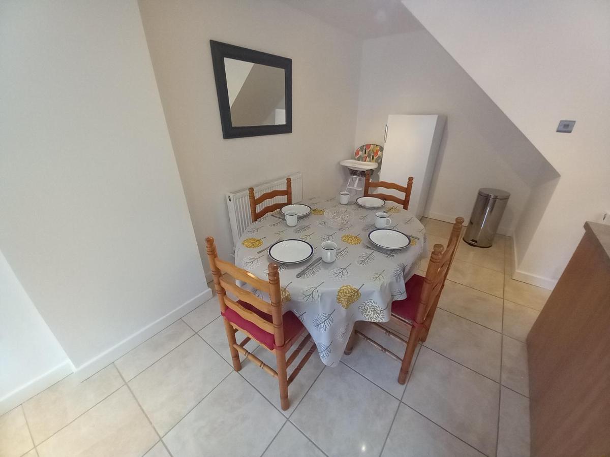 Leominster 3 Bedroom House Parking Garden Private Bagian luar foto